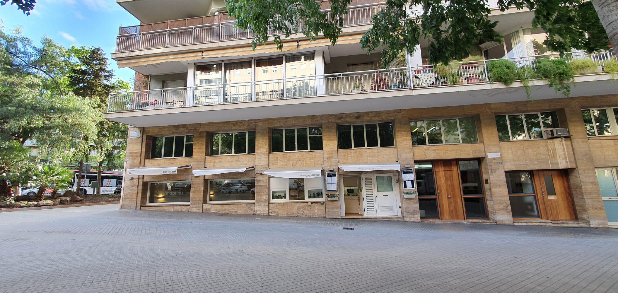 Alquiler de oficina en Barcelona. Inmueble destacado de la agencia inmobiliaria Tasinsa de julio de 2021